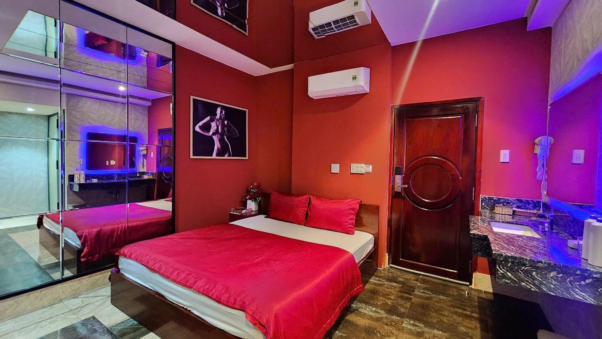 Hotel Khach San Nha Minh à Cai Rang Extérieur photo