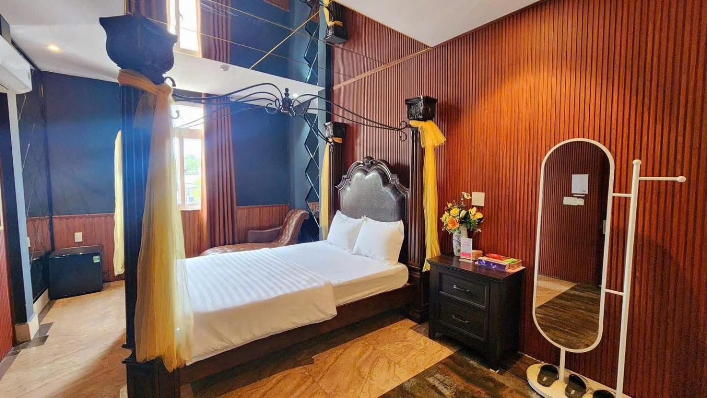 Hotel Khach San Nha Minh à Cai Rang Extérieur photo